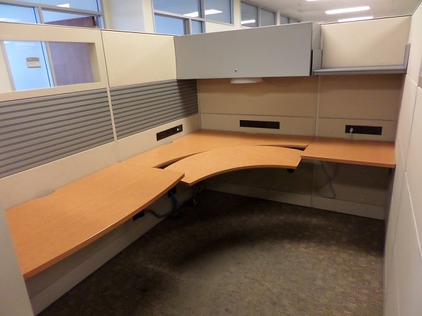 Office Furniture in Daisetta, Texas
